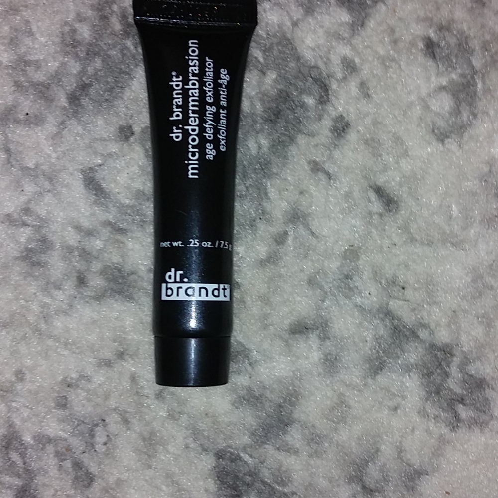 Age defying exfoliator